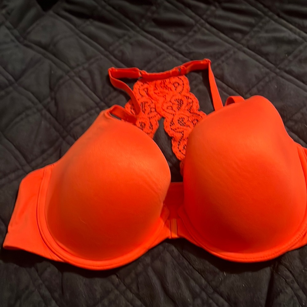 I have a semi new Victoria secret push up bra